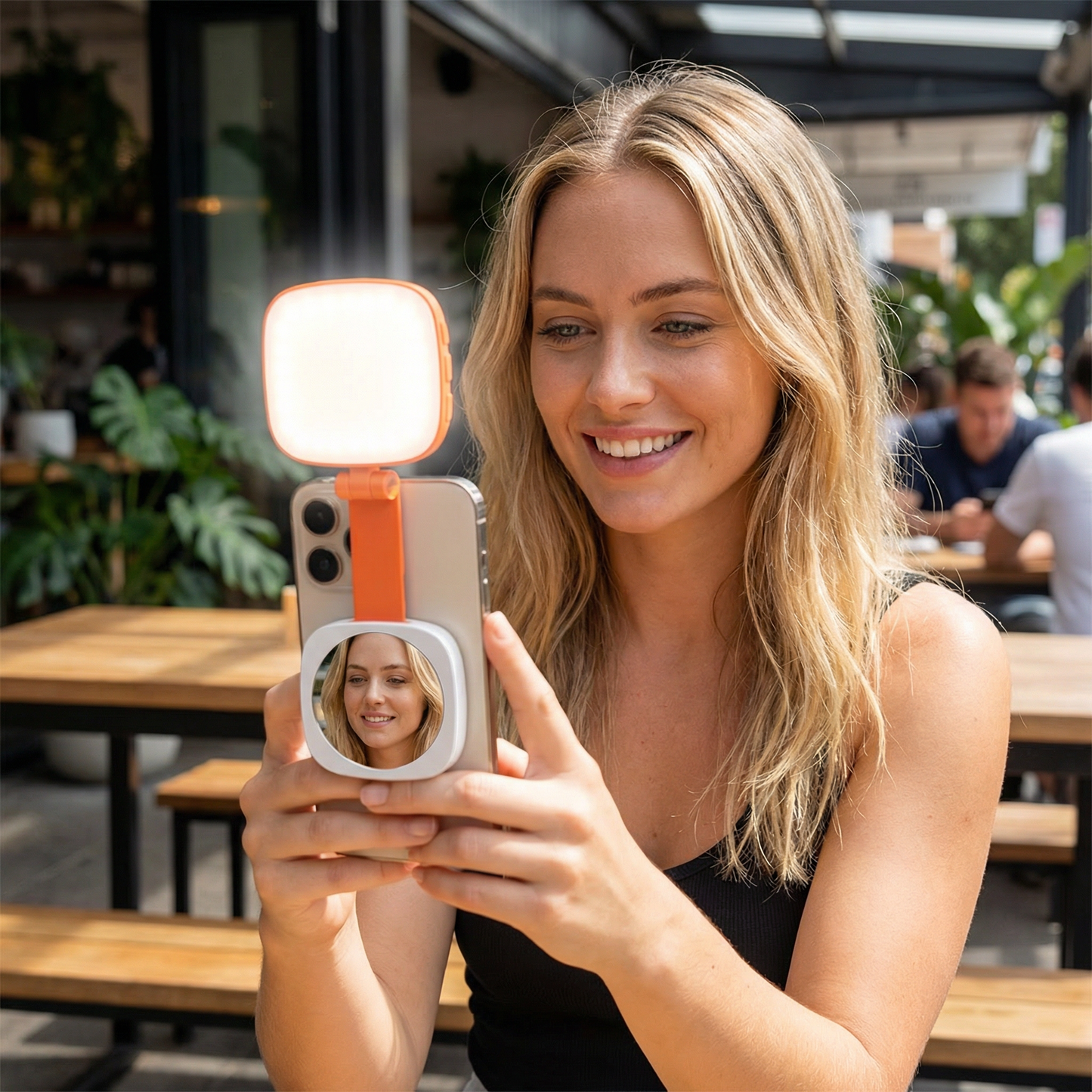Magnetic LED Selfie & Beauty Light for Smartphones – Foldable, Portable with Mirror