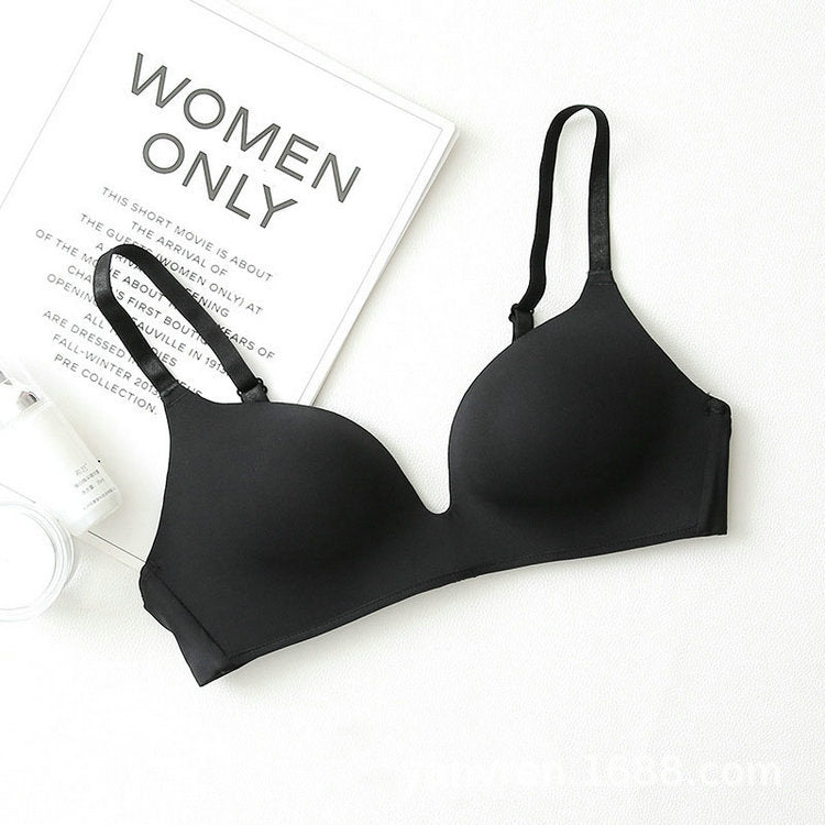 Seamless Push-Up Bra – Wire-Free, Breathable and Supportive with Triangle Cups