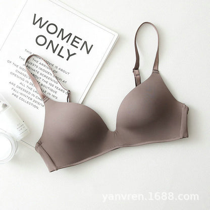Seamless Push-Up Bra – Wire-Free, Breathable and Supportive with Triangle Cups